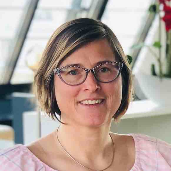 Portrait of Melanie Burnier